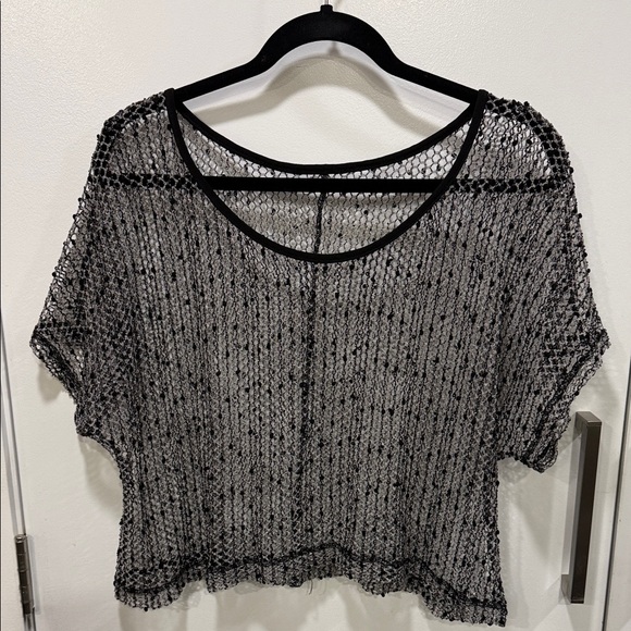 Tops - Black and White Mesh Knit Top